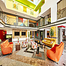 City Royal Hotel